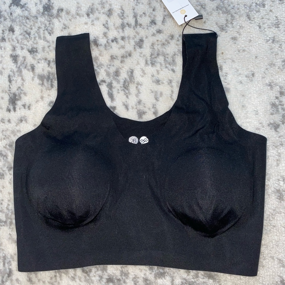 Kindred Bravely Ultra Comfort Smooth Maternity Lounge Bra size Medium